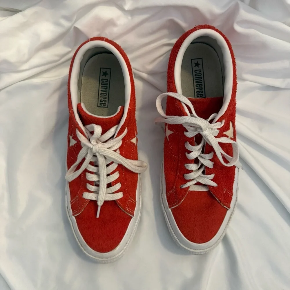 EUC Converse One Star Ox Low Top Red Suede Sneakers - Picture 2 of 8